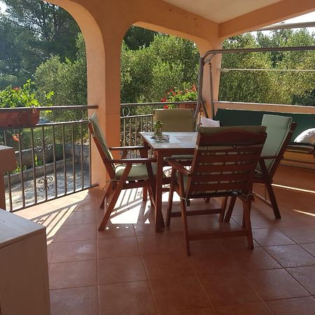 Holiday Home Nada Сали Екстериор снимка
