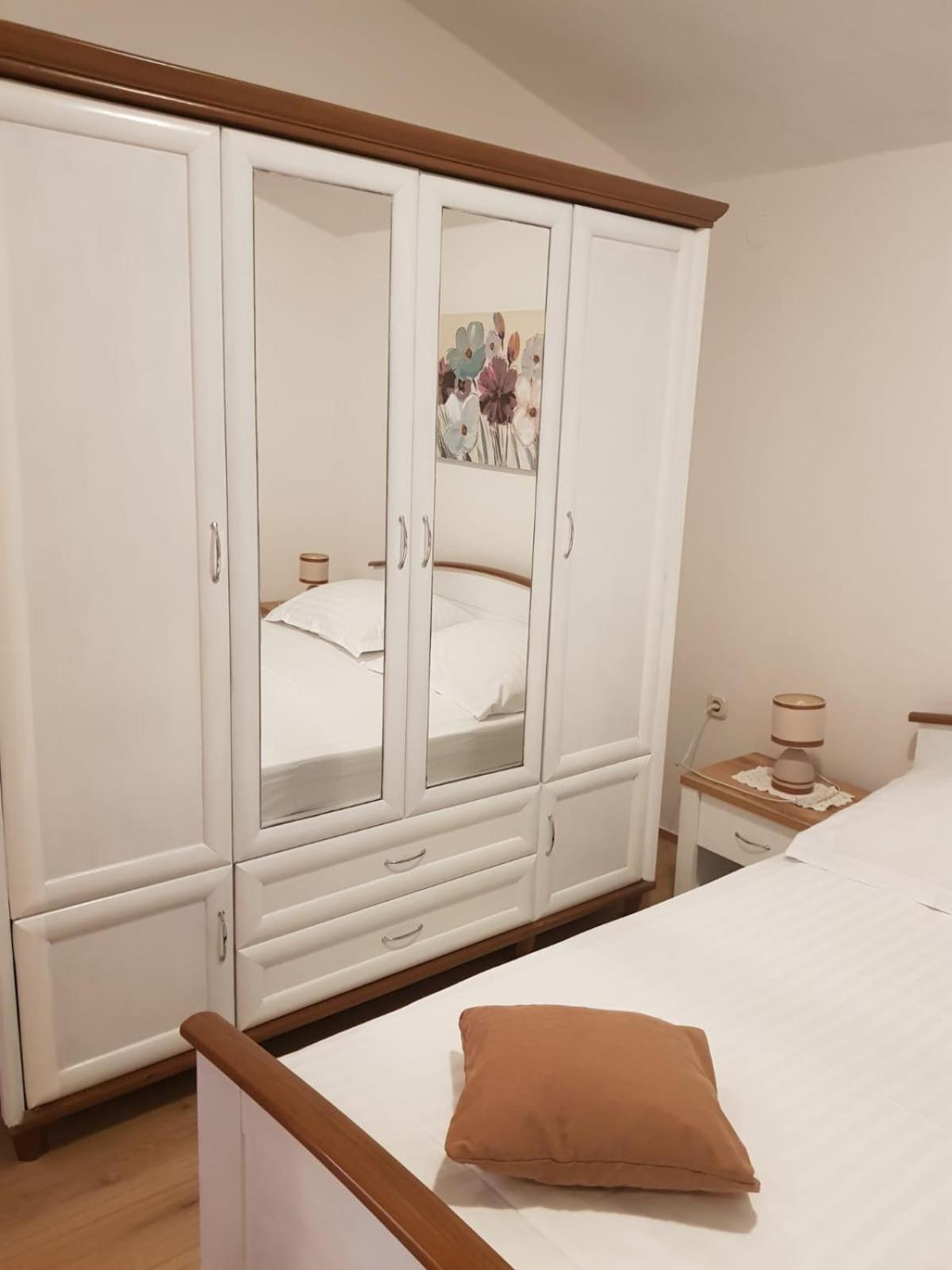 Holiday Home Nada Сали Екстериор снимка